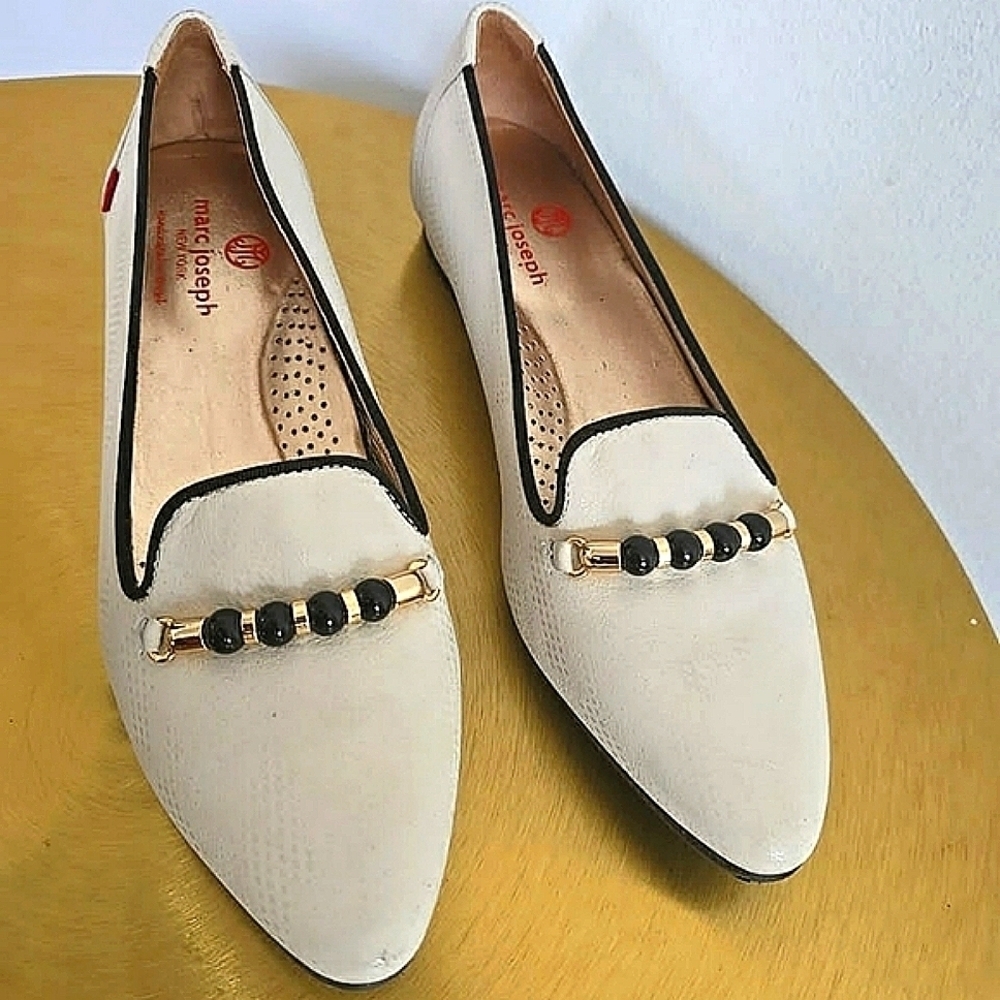 Marc Joseph Women's Pointee Toe Leather Loafers Flat Shoes Beads, Beige Sz 7